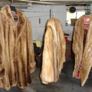 Womens Vintage Fur Coats!!!